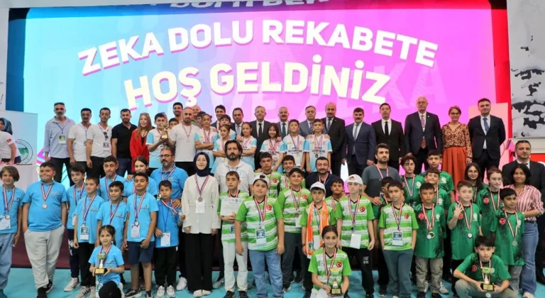 7. Akıl ve Zeka Oyunları Türkiye Finali Kars’ta tamamlandı