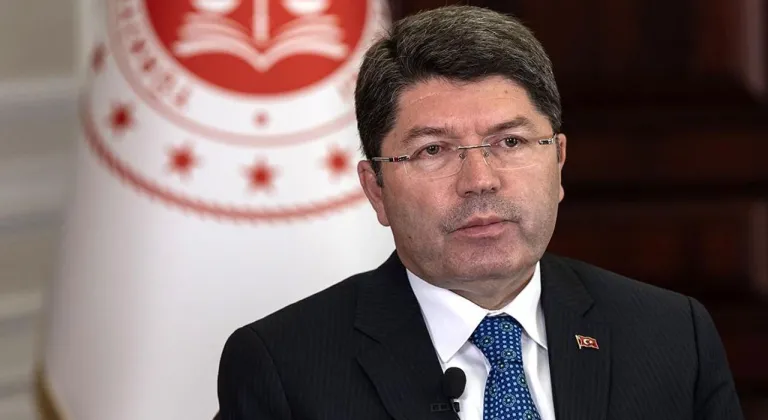 Adalet Bakanı Tunç: “Yeni Anayasa Türkiye’nin demokratik geleceği için kaçınılmaz”