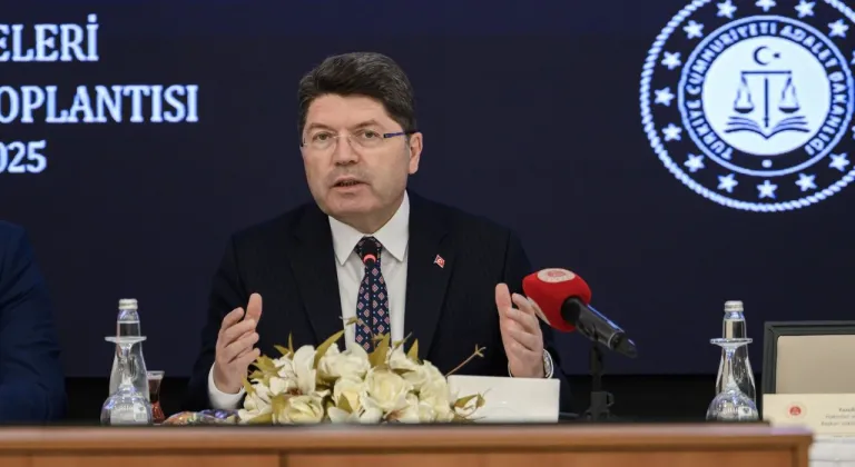 Adalet Bakanı Yılmaz Tunç’tan Özgür Özel’in İBB Borsası iddiasına sert tepki
