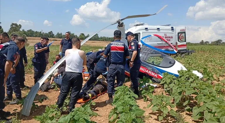 Adana’da jandarmaya ait cayrokopter araziye sert iniş yaptı