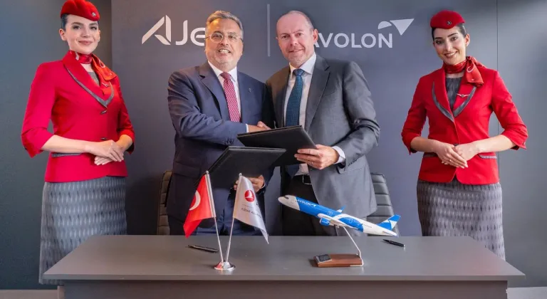 AJet’ten 14 yeni nesil uçak için dev anlaşma
