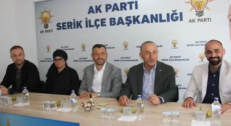 AK Parti, Antalya'da bayramlaşma töreni düzenlendi