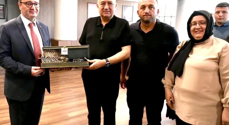 AK PARTİ ÇANAKKALE MİLLETVEKİLİ GİDER ; 