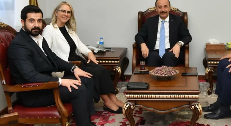AK Parti İzmir Milletvekili Ceyda Bölünmez Çankırı’dan Isparta’ya ziyaret