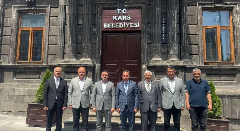 AK Parti Kars Milletvekili Adem Çalkın ve Heyetinden Başkan Senger’e ziyaret