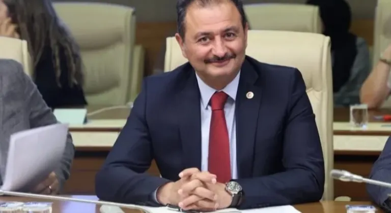 AK Parti Tokat Milletvekili Cüneyt Aldemir'den Sahada Yoğun Mesai