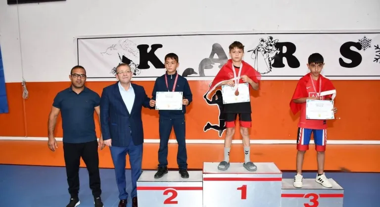Ani Cup Güreş Müsabakaları, ödül töreniyle taçlandı