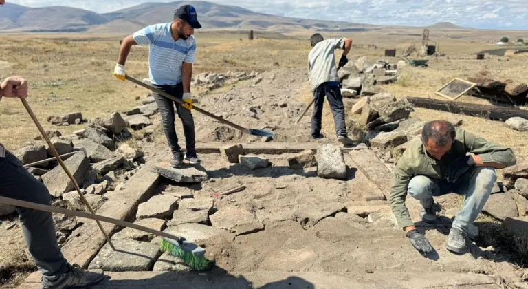 Ani Ören Yeri’ndeki kazı çalışmaları yeniden başladı