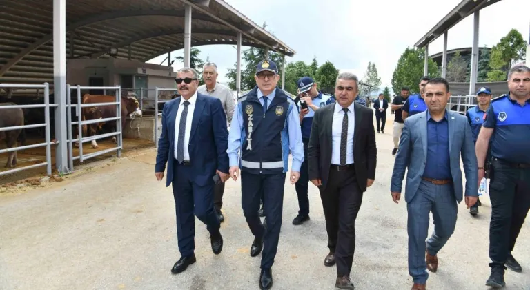Ankara Büyükşehir Belediyesi'nden kurban satış ve kesim alanlarına denetim
