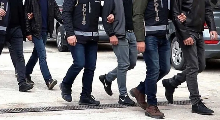 Ankara merkezli FETÖ operasyonu: 33 gözaltı