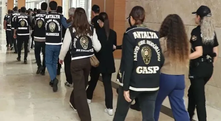 Antalya’da “çarşaf” operasyonu: 42 milyon TL’lik mal varlığına el konuldu