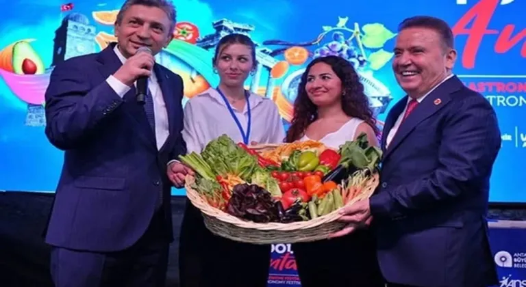 Antalya'dan dünyaya