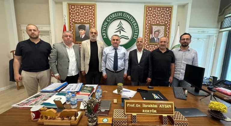 Artvin Ticaret Borsası’ndan, AÇÜ Rektörü Aydın’a ziyaret