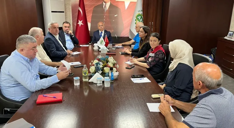 Artvin'de, balın kilogramı bin 500 lira olarak belirlendi