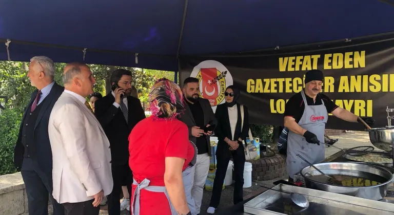 Aydın Gazeteciler Cemiyeti, vefat eden meslektaşlarını unutmadı