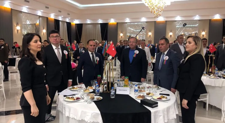 Azerbaycan Bağımsızlık Günü Kars'ta etkinliklerle kutlandı