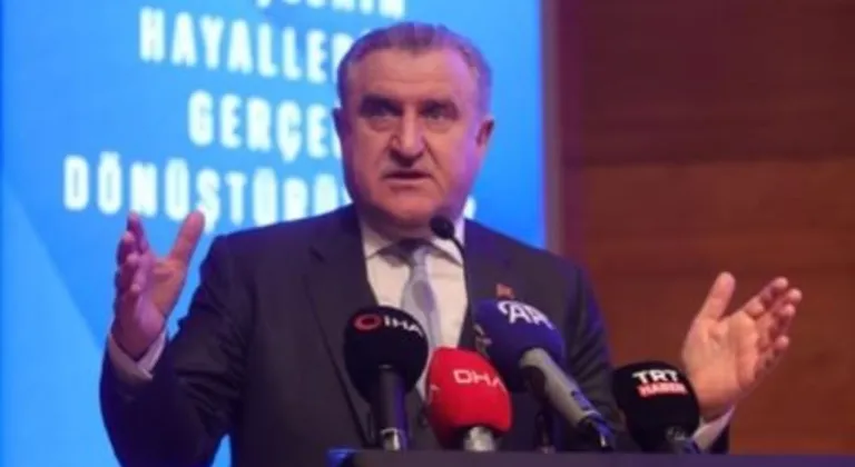 Bakan Bak Trendyol 1. Lig'e yükselen kulüpleri tebrik etti