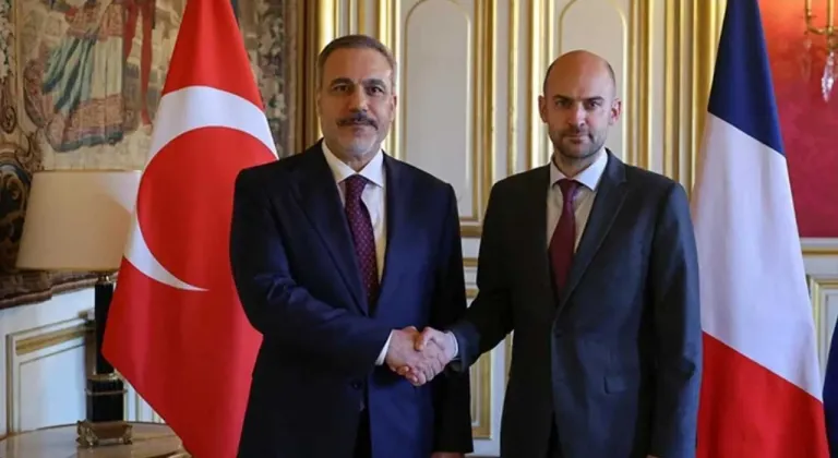 Bakan Fidan ile Fransız mevkidaşı Barrot arasında telefon görüşmesi