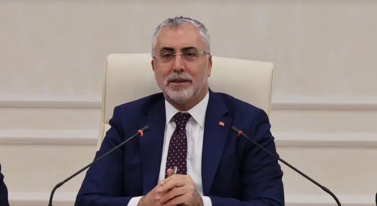 Bakan Işıkhan: Ev kadınlarına emeklilik hakkı geliyor