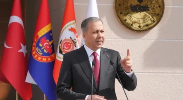 İçişleri Bakanı Yerlikaya: Demokrasi, Nefret ve Şiddeti Kınıyor!