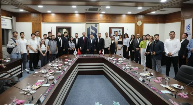 Bakan Yumaklı, ISUBÜ’yü ziyaret etti