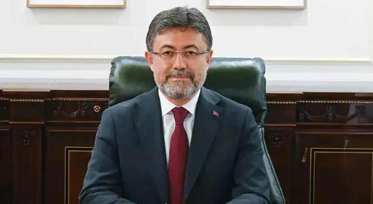 Bakan Yumaklı'dan orman yangınlarıyla mücadeleye ilişkin açıklama: Tüm birimlerimizle hazırız