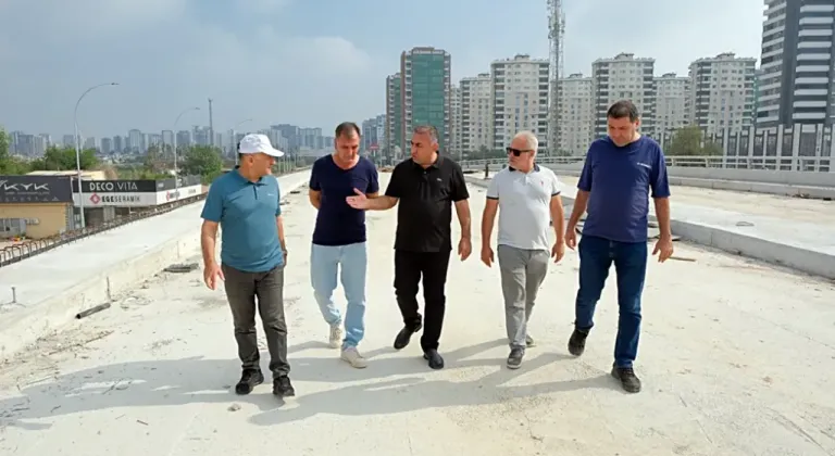 Başkan Geçer, otoban bağlantısı köprülü kavşağı çalışmalarını denetledi