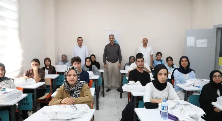Başkan Mehmet Kuş’tan üniversite adaylarına destek sözü verdi