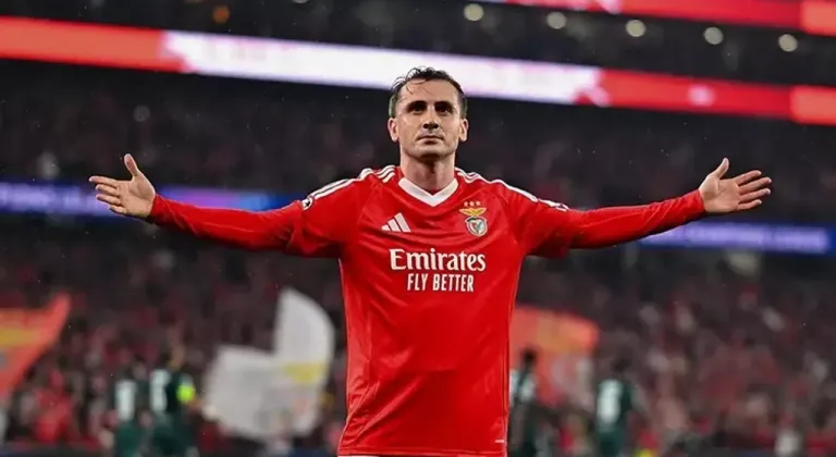 Benfica'dan Kerem Aktürkoğlu açıklaması: Şampiyonlar Ligi kadrosunda yer alacak