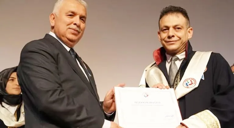 Beşikdüzü Meslek Yüksek Okulu ödüle layık görüldü