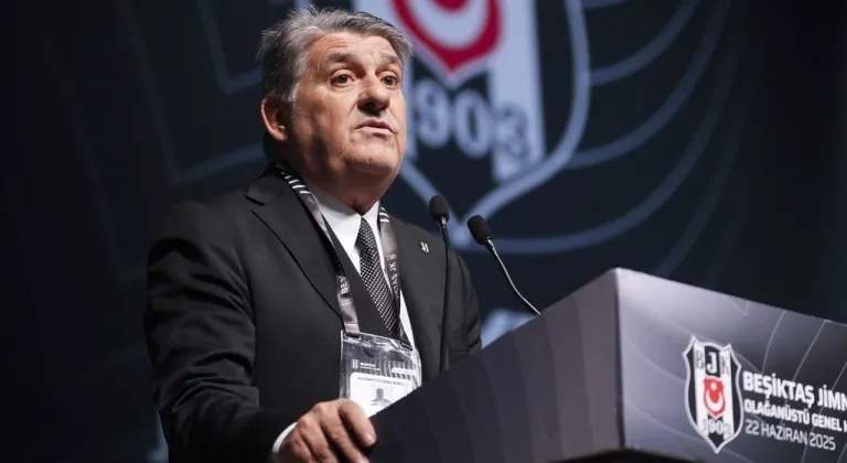 Beşiktaş Başkanı Serdal Adalı: “25 oyuncuyla yollarımızı ayırdık, yeni sezona hazırız”