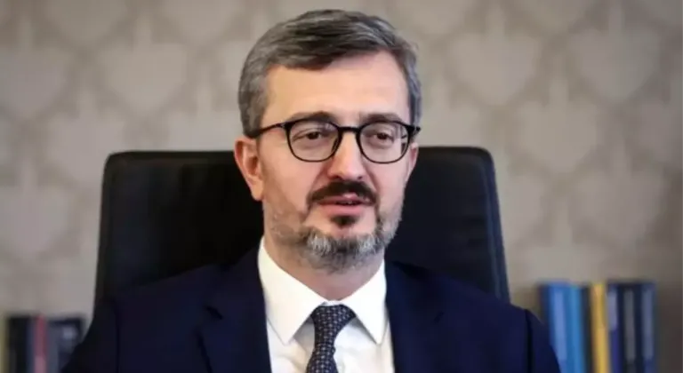 Burhanettin Duran’dan YAŞ kararlarına ilişkin değerlendirme: Kahraman ordumuza hayırlı olsun