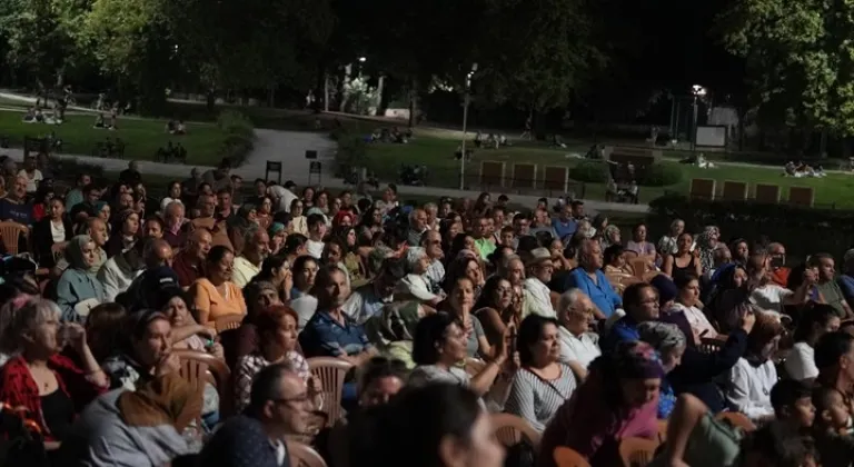 Büyükşehir’in Yaz Konserleri Binlerce Sanatseveri Bir Araya Getirdi