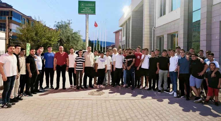 “Çanakkale Bir Destandır” projesi kapsamında gençler Çanakkale’ye yolcu edildi