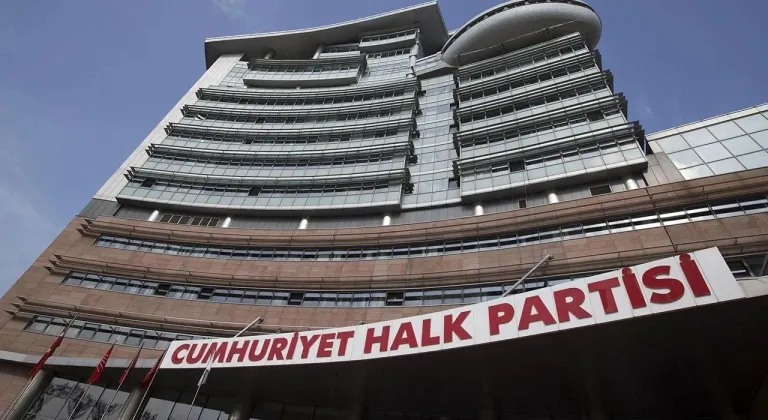 CHP’den sokak hayvanlarına yönelik yeni hamle: Bakımevleri takibe alınıyor