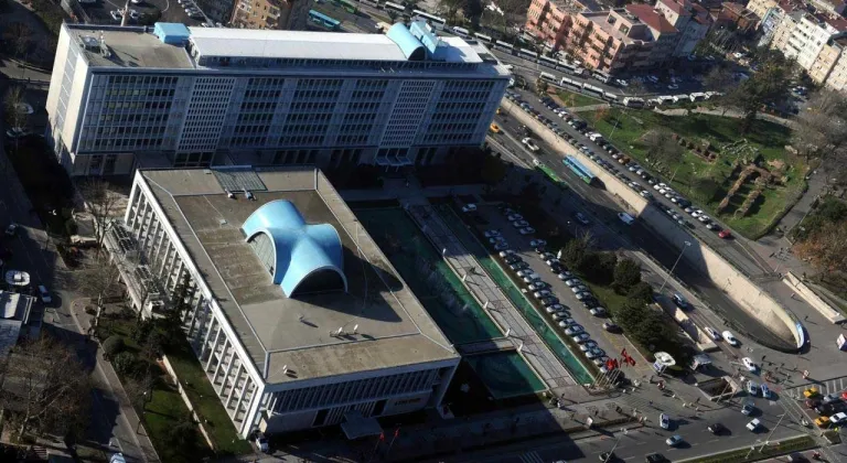CHP’li belediyelere yolsuzluk soruşturması sürüyor: 38 kişi adliyede