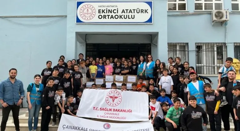 ÇOMÜ Bir Kitap Bir Mektup Projesi Hatay'da Miniklerle Buluştu