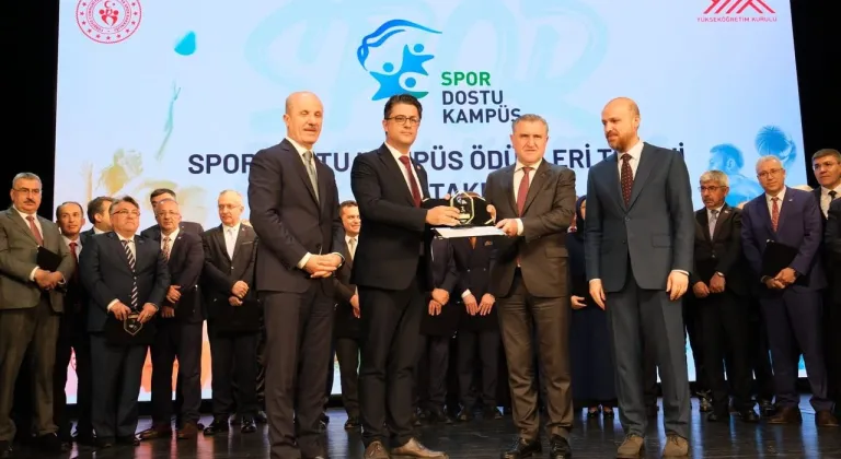 ÇOMÜ, Spor Dostu Kampüs Ödülleri'nde Türkiye’nin en iyi 3 üniversitesi arasına girdi