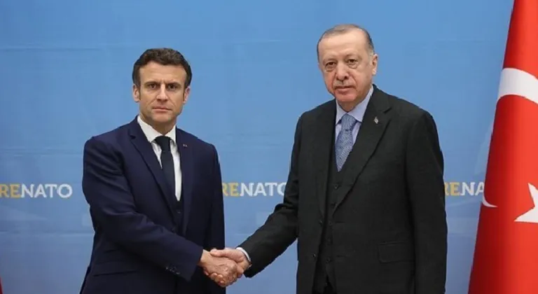 Cumhurbaşkanı Erdoğan, Macron ile görüştü