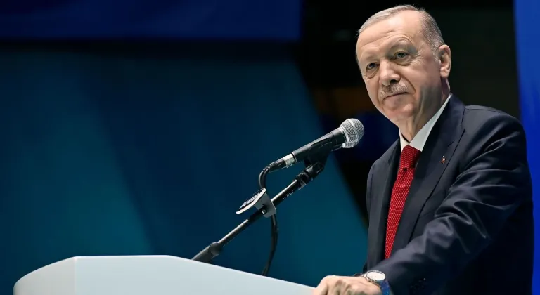 Cumhurbaşkanı Erdoğan’dan Özgür Özel’e destek telefonu