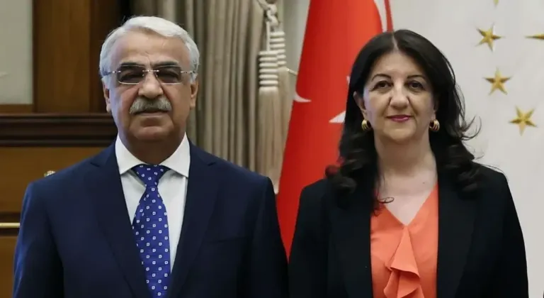 DEM Parti heyetinden Bahçeli’ye ziyaret