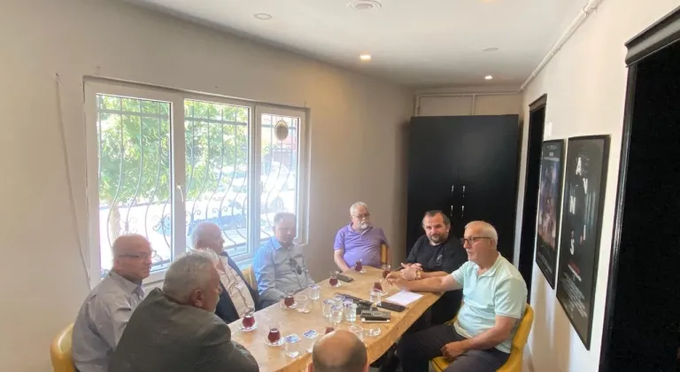 Demokrat Parti Düzce Teşkilatı’ndan Analiz Medya’ya nezaket ziyareti