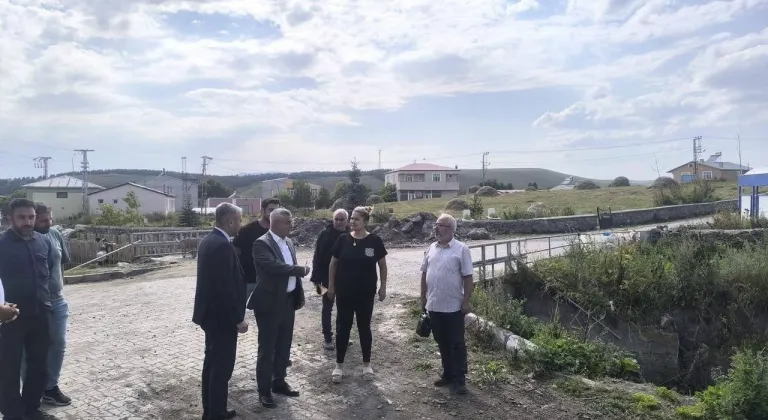 DSİ 24. Bölge Müdürü Serdar Kotan, Ardahan’daki derelerde devam eden çalışmaları yerinde inceledi