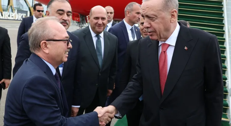 Ekonomik İşbirliği Teşkilatı 17'nci Liderler Zirvesi Azerbaycan'ın Hankendi kentinde başladı