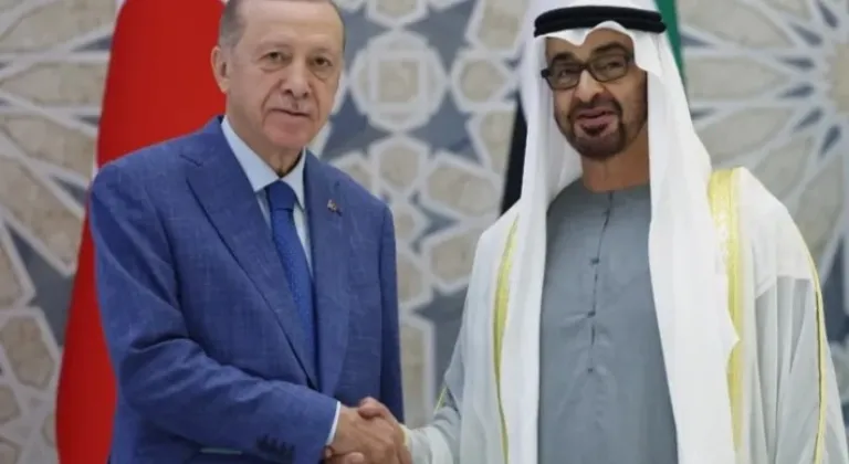 Erdoğan ve Al Nahyan’dan Bölgesel Barış İçin Ortak Çözüm Çağrısı









