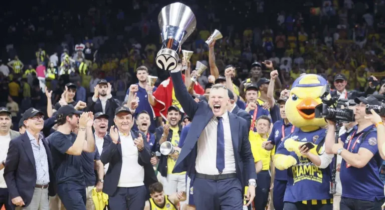 Fenerbahçe Beko’dan Avrupa’da tarihi zafer!
