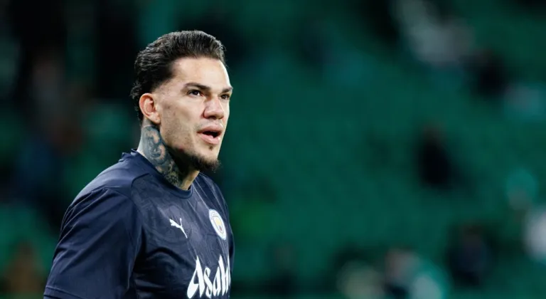 Fenerbahçe’den büyük transfer: Ederson İstanbul’da