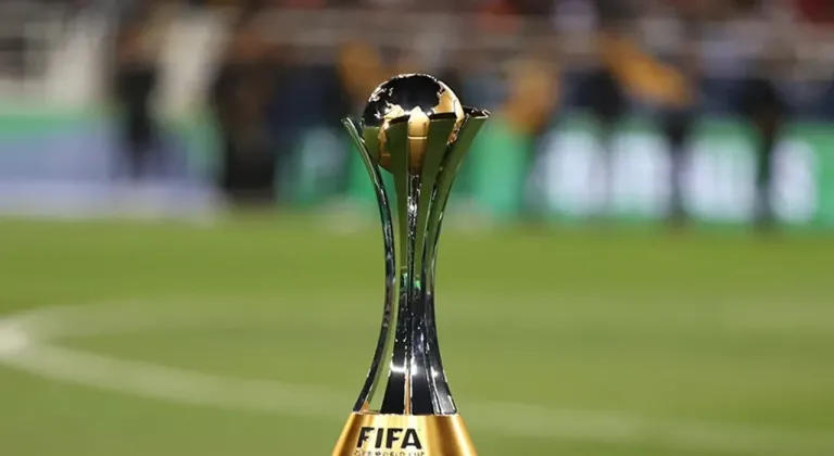 FIFA Kulüpler Dünya Kupası'nda yarı final başlıyor: Dev eşleşmeler sahne alıyor