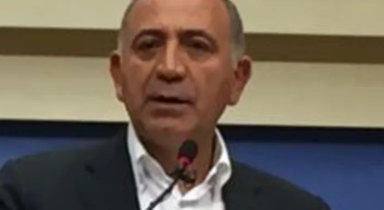 Gürsel Tekin: Sorunun hiçbir parçasında biz yokuz