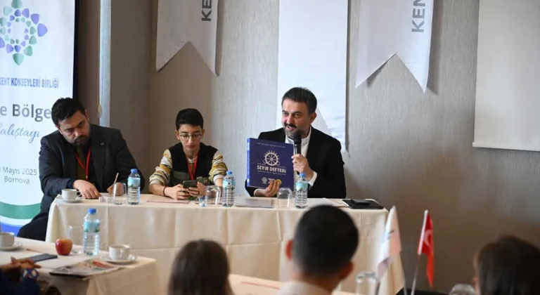 Halil İbrahim Yılmaz, Türkiye Kent Konseyleri Birliği Ege Bölge Toplantısında konuştu